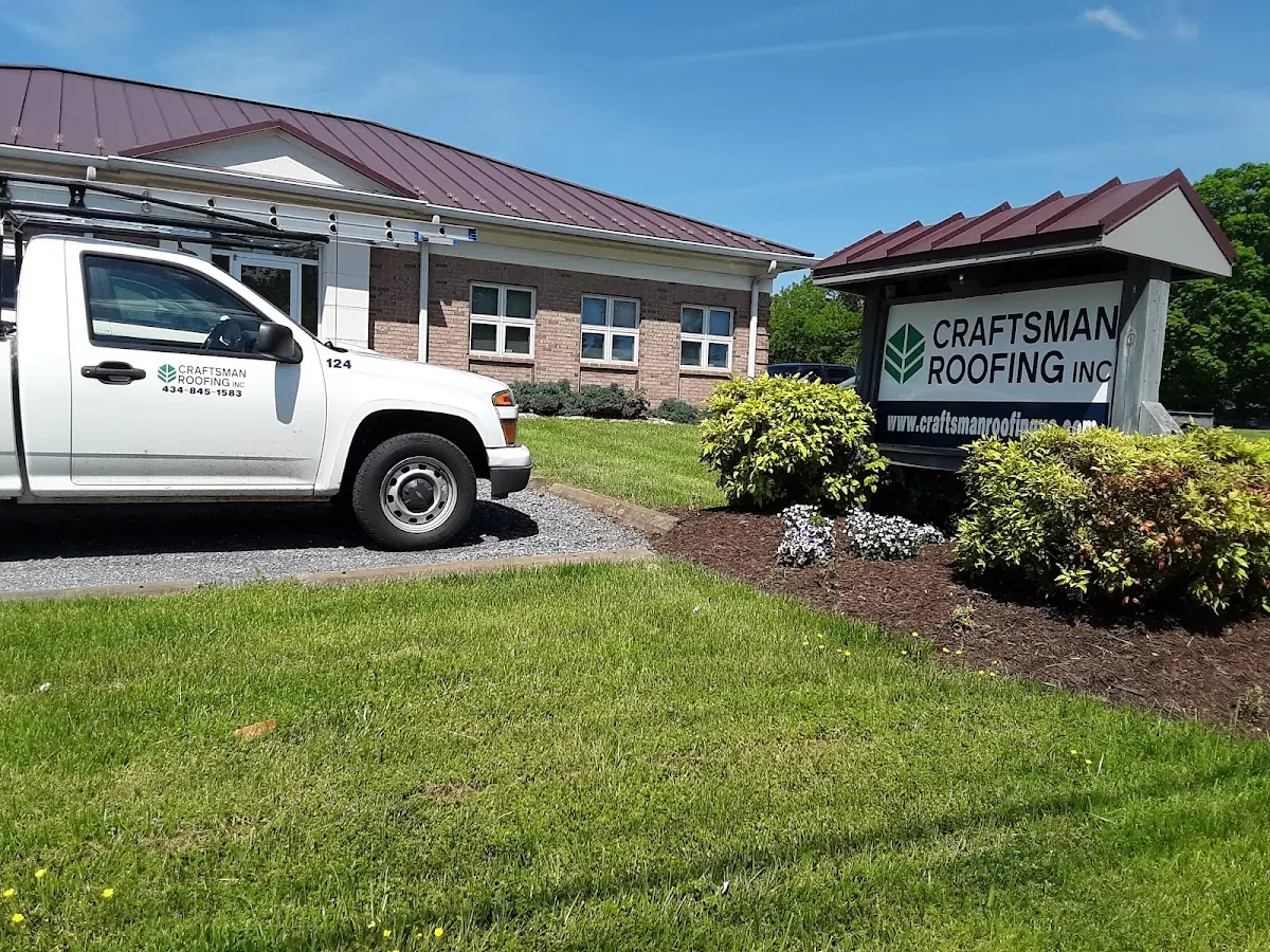 Quality Roof Replacement by experienced craftsmen in Harper Woods